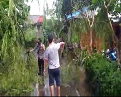 PATROLI POLSEK PENGADEGAN EVAKUASI