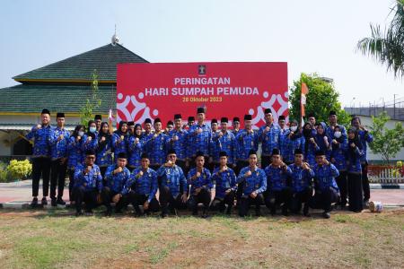 TANAMKAN RASA PERSATUAN DAN KESATUAN L