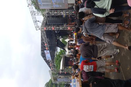 SPEKTAKULER KONSER GOYANG GEMOY BERSAM