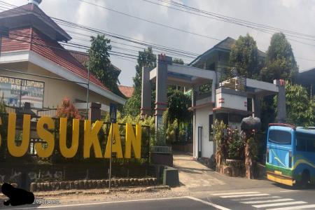 SMP NEGERI DI BANJARNEGARA TIDAK ADA Y