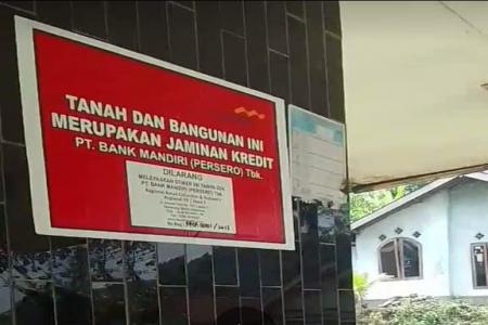 PARAH !! BANK MANDIRI MEMASANG PLA