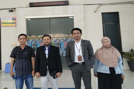 PRAPERADILAN KEDUA TERSANGKA IR DA