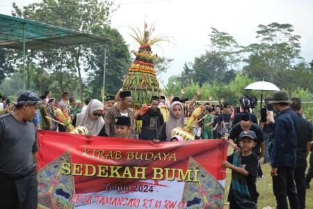 Desa Tamansari Gelar Sedekah Bumi  Pokdarwis Promosikan Desa melalui K