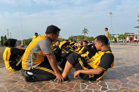 POLRES DEMAK GELAR TES KESEHATAN J