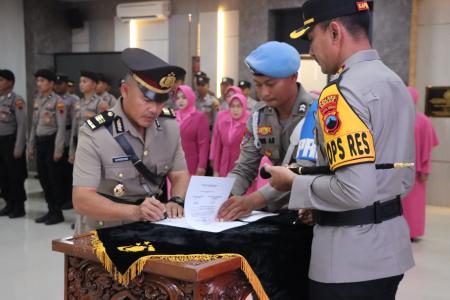 KAPOLRES DEMAK PIMPIN SERTIJAB KABAKRE