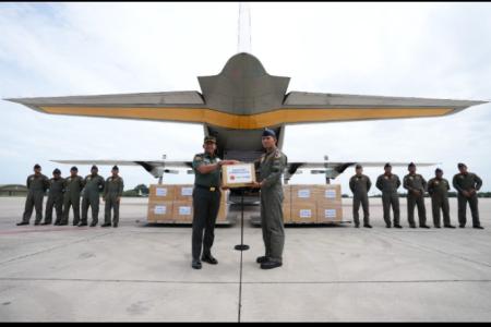 TNI Kerahkan Pesawat TNI AU Kirimkan B