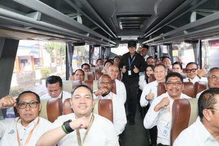 Mengawali Hari Ketiga Retret Pembekala