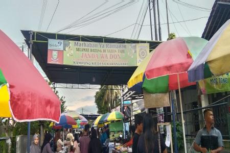 SERUNYA WAR TAKJIL DI PASAR JANDA 
