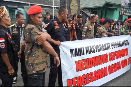 Ratusan Massa di Purbalingga Gelar Aks