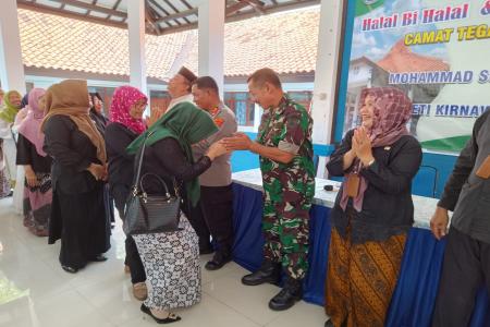 HARMONI TEGAL BARAT PISAH SAMBUT CAMAT