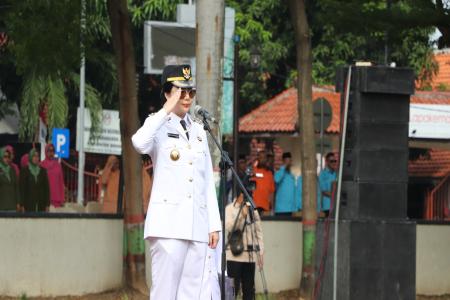 Peringati Harlah Pancasila Bupati Breb