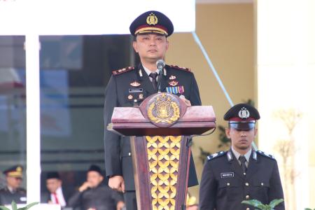 POLRES SUMENEP GELAR UPACARA HARI 
