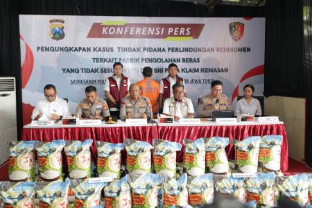 POLISI BERHASIL UNGKAP BERAS OPLOS