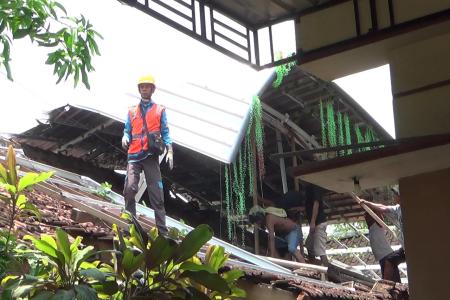 ANGIN KENCANG TERJANG WELERI, PULU