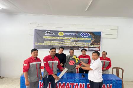 Gama Group Serahkan Bantuan Mobil Ambu