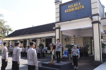 Kapolres Kediri Kota Kukuhkan Pamapta 